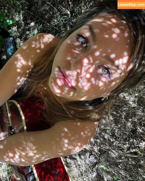 Cassady McClincy photo #0010