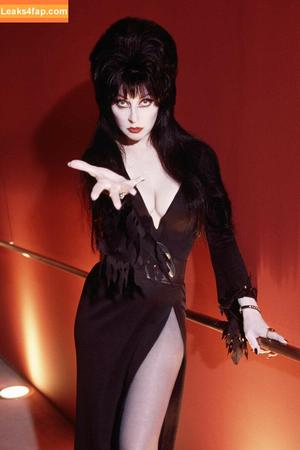 Cassandra Peterson photo #0012