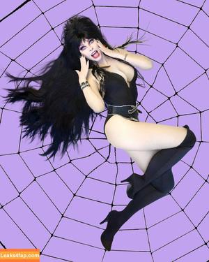 Cassandra Peterson photo #0040