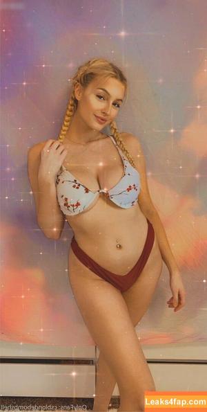 Cassandra Summer photo #0096