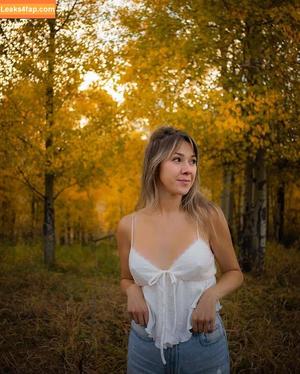 Cassidy Hornberger photo #0015