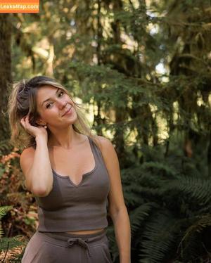 Cassidy Hornberger photo #0016