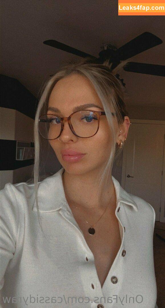 cassidyraw / cassidyraaee leaked photo photo #0021