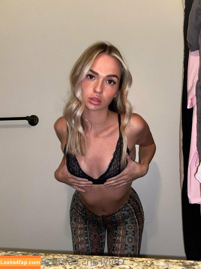 cassidyraw / cassidyraaee leaked photo photo #0196