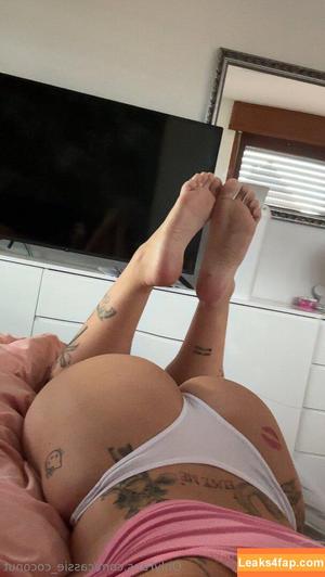 cassie_coconut photo #0020