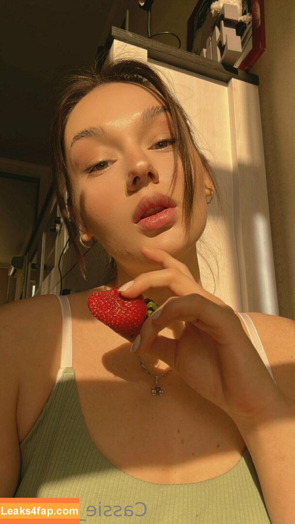 cassie_flower / _cassie_flowers leaked photo photo #0020
