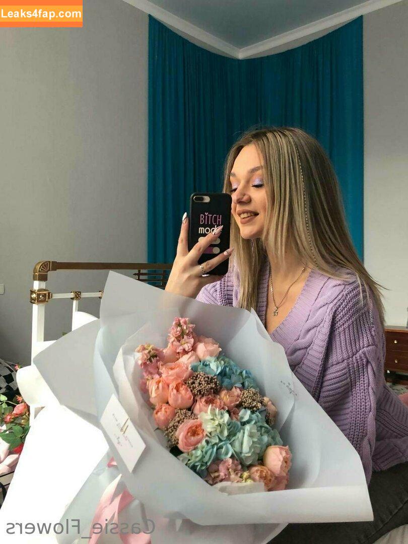 cassie_flower / _cassie_flowers leaked photo photo #0025