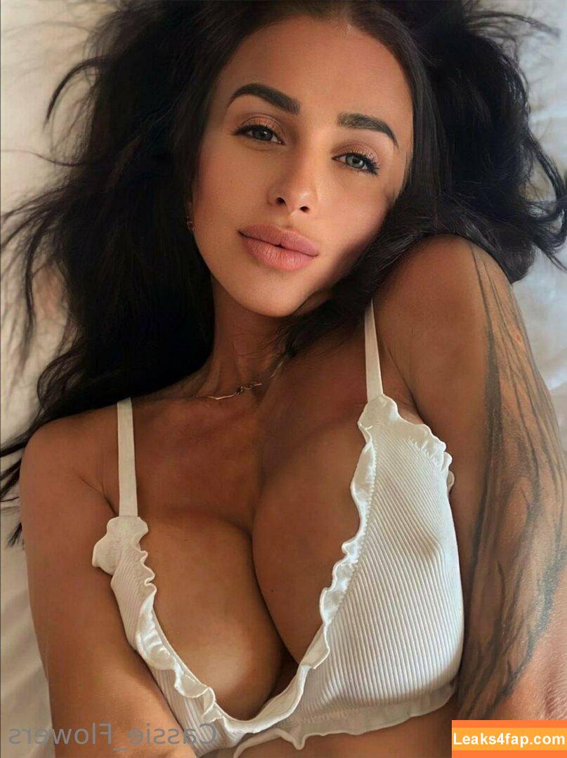 cassie_flower / _cassie_flowers leaked photo photo #0092