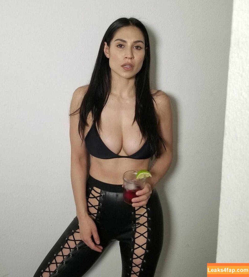 Cassie Steele / cassandrasteele leaked photo photo #0008