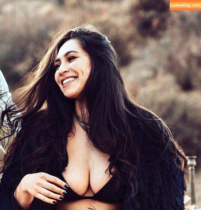 Cassie Steele / cassandrasteele leaked photo photo #0054