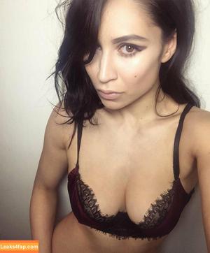 Cassie Steele photo #0006