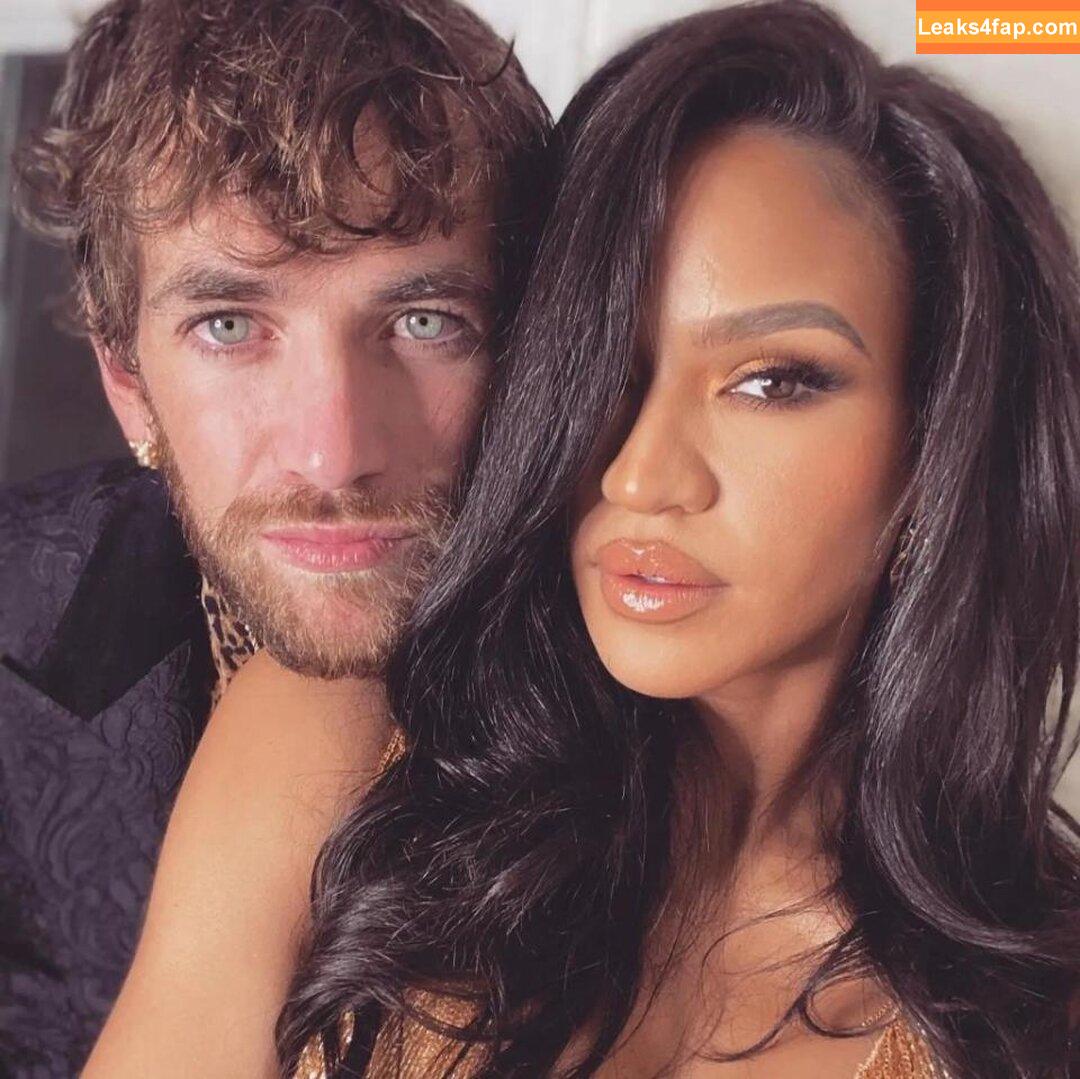 Cassie Ventura / cassie / cassieventura слитое фото фото #0068