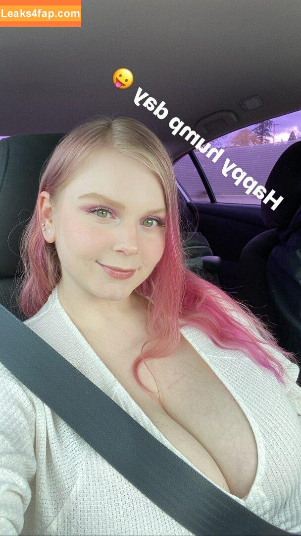 Cassie0pia / https: / therealcassie0pia leaked photo photo #0247