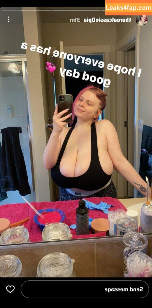 Cassie0pia / https: / therealcassie0pia leaked photo photo #0305