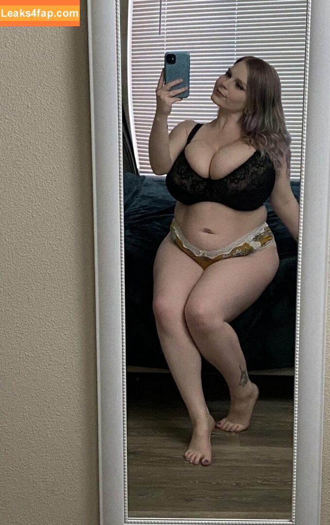 Cassie0pia / https: / therealcassie0pia leaked photo photo #0309