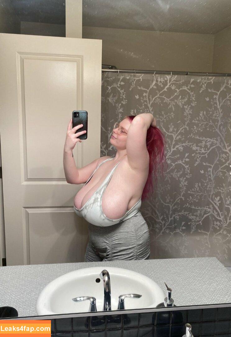 Cassie0pia / https: / therealcassie0pia leaked photo photo #0312