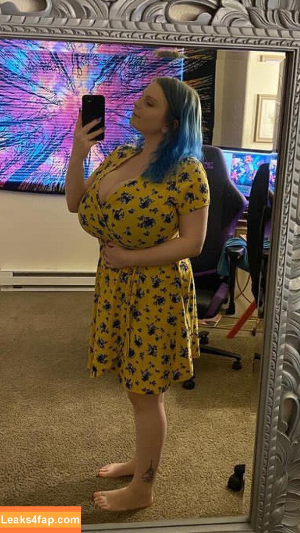 Cassie0pia / https: / therealcassie0pia leaked photo photo #0342