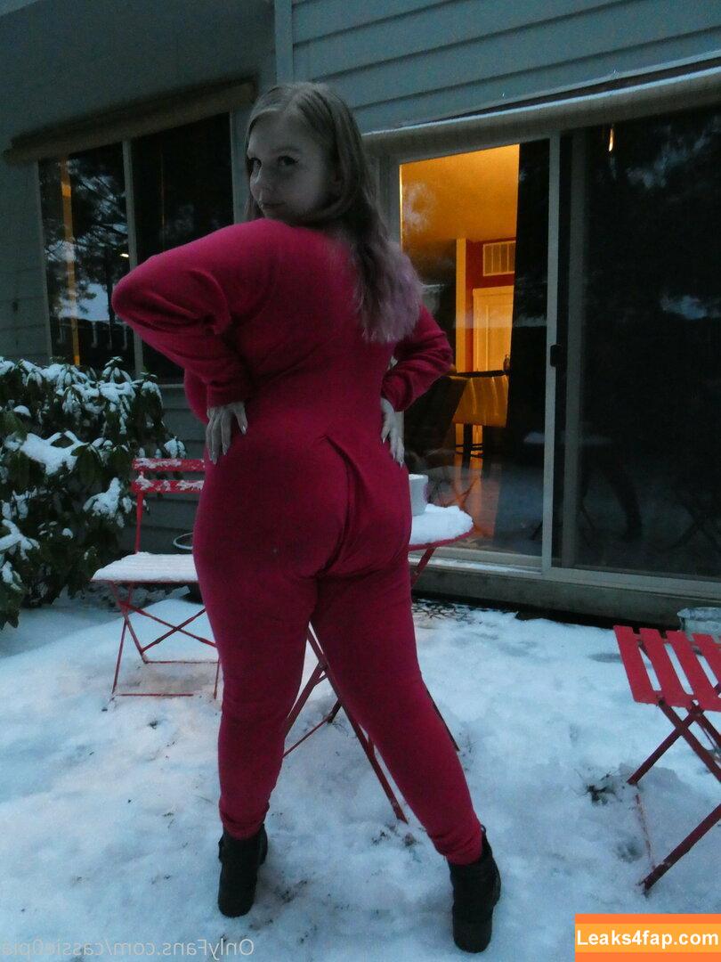 Cassie0pia / https: / therealcassie0pia leaked photo photo #0367
