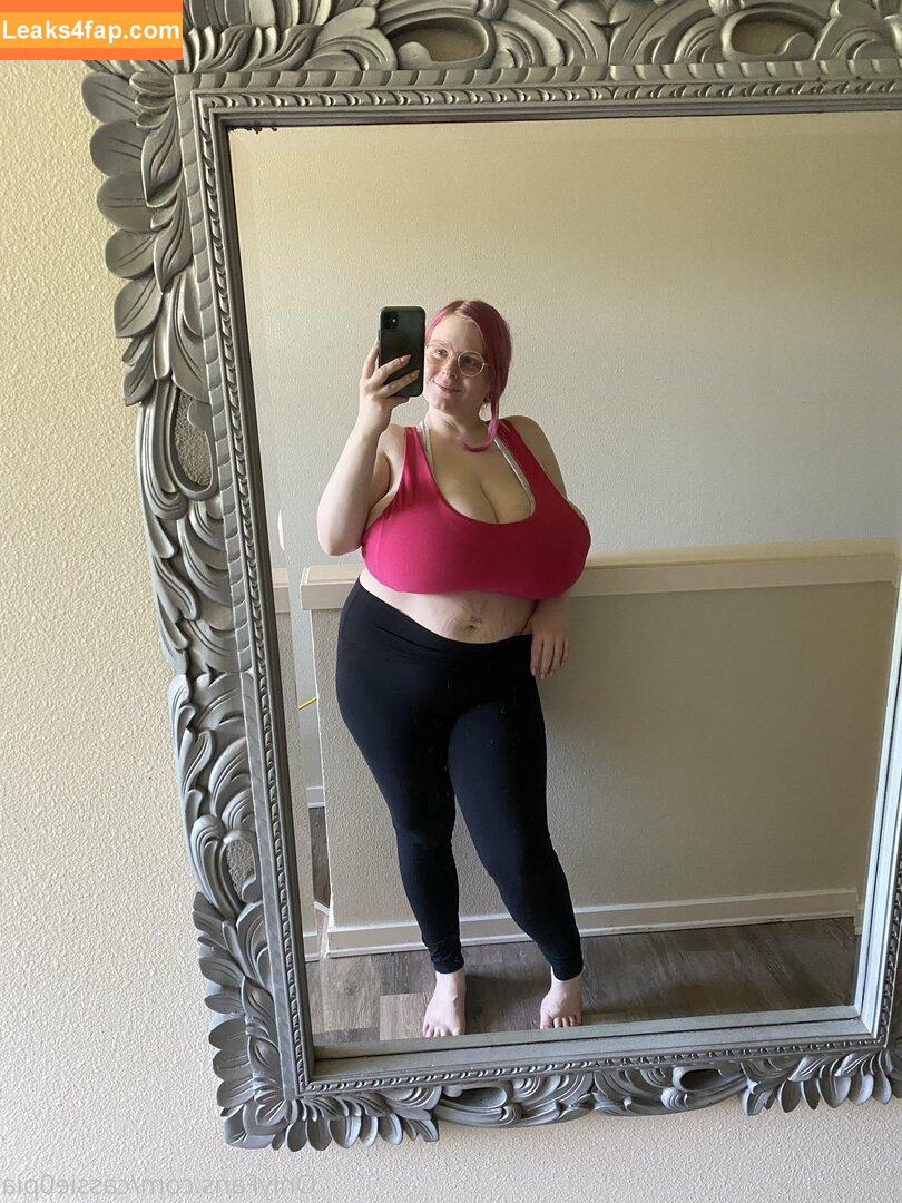 Cassie0pia / tcassie0pia / therealcassie0pia leaked photo photo #0608