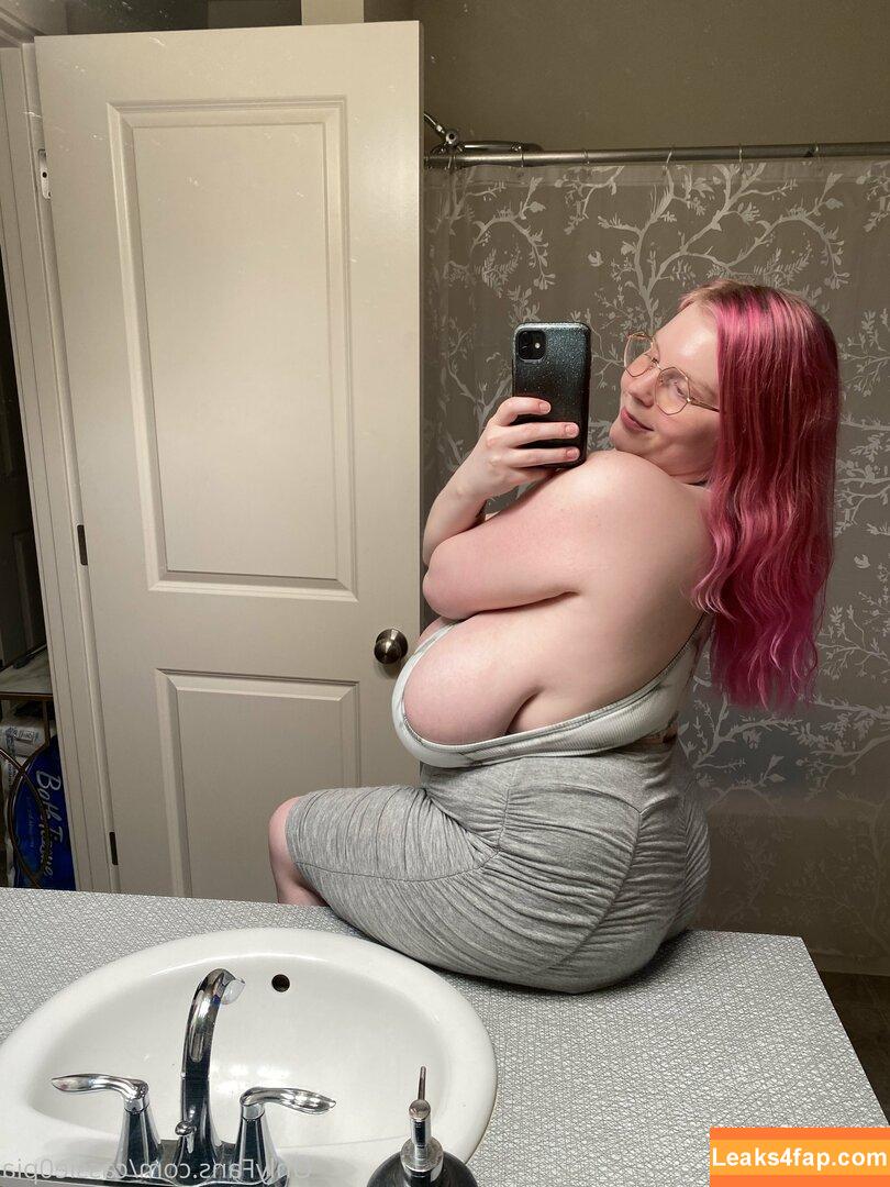 Cassie0pia / tcassie0pia / therealcassie0pia leaked photo photo #0643