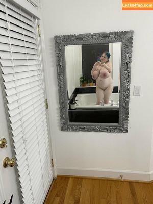 Cassie0pia photo #0281