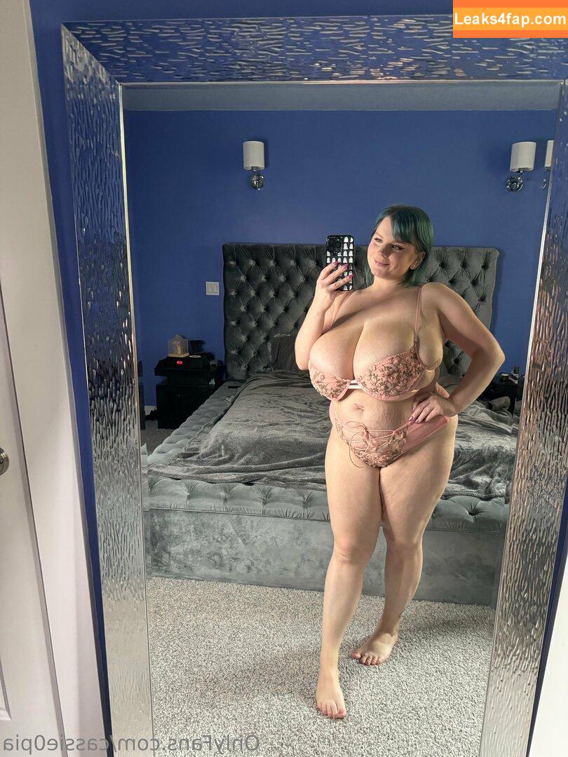 Cassie0pia / tcassie0pia / therealcassie0pia leaked photo photo #2125