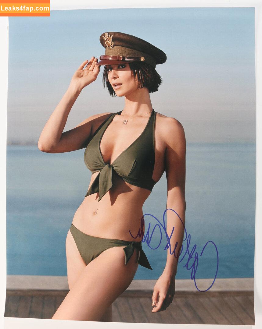 Catherine Bell / Sarah MacKenzie / therealcatherinebell слитое фото фото #0172