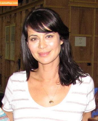 Catherine Bell / Sarah MacKenzie / therealcatherinebell leaked photo photo #0191