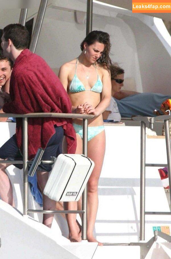 Catherine Elizabeth Middleton /  leaked photo photo #0049