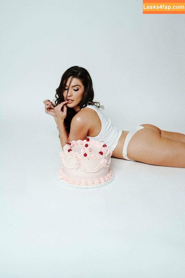 Cathy Kelley / cathykelley leaked photo photo #1080