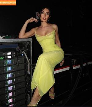 Cathy Kelley photo #1021