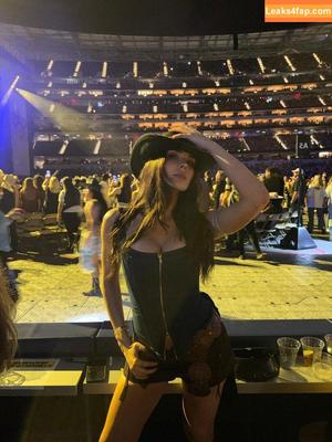 Cathy Kelley photo #1451