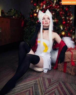 caticornplay photo #0029