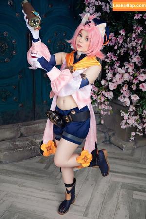 caticornplay photo #0520