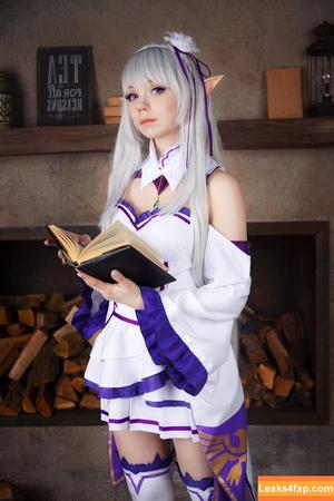 caticornplay photo #0923