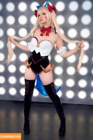 caticornplay photo #1011