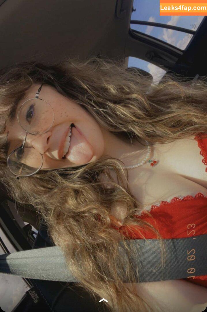 Catlyn Crespo / catlyncrespo leaked photo photo #0109