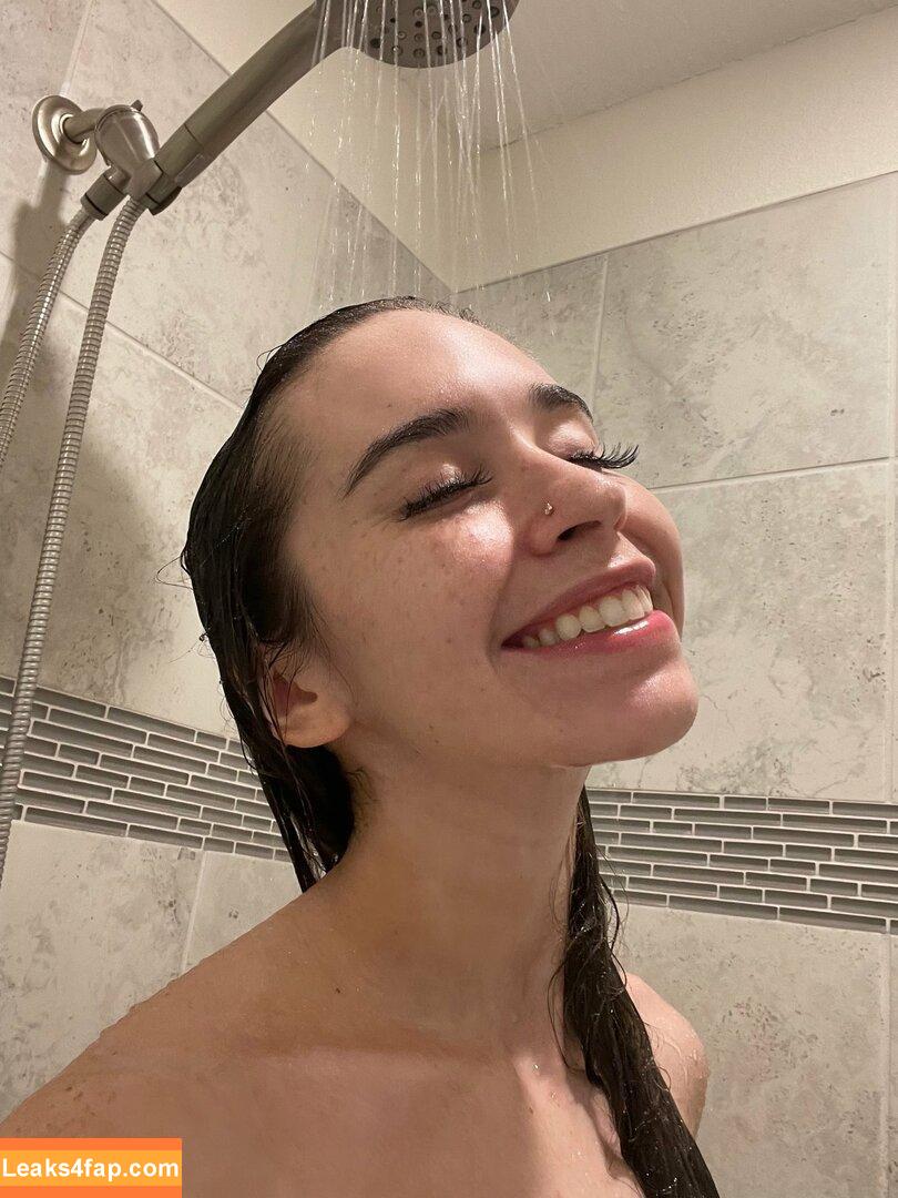 Catlyn Crespo / catlyncrespo leaked photo photo #0162