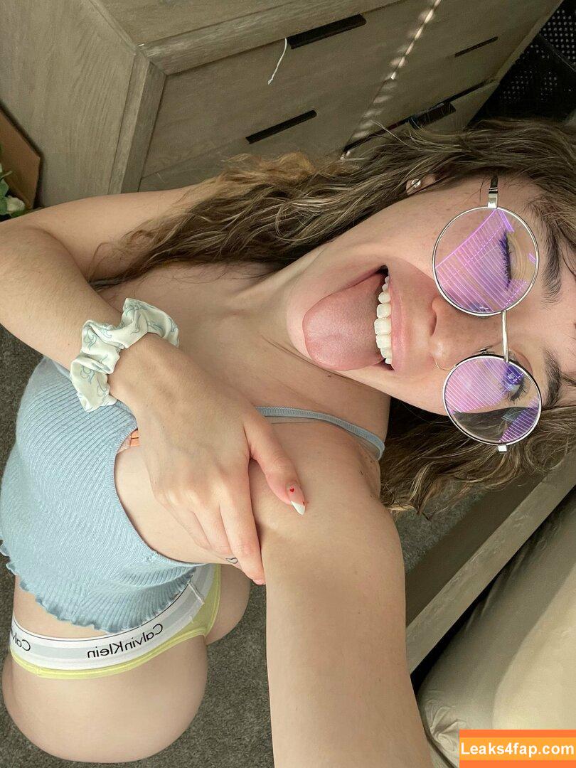 Catlyn Crespo / catlyncrespo leaked photo photo #0195