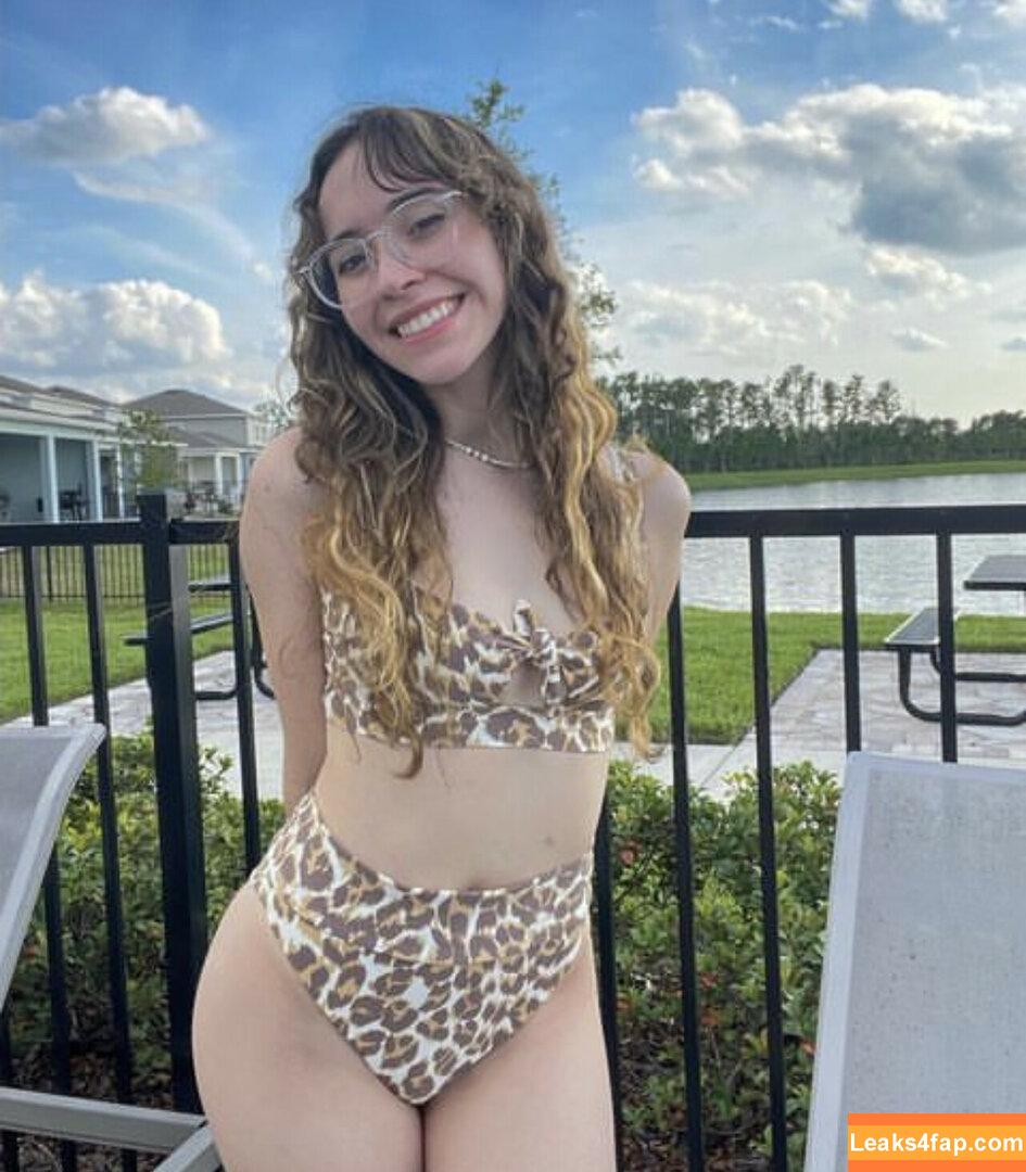 Catlyn Crespo / catlyncrespo leaked photo photo #0227