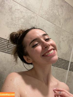 Catlyn Crespo photo #0158