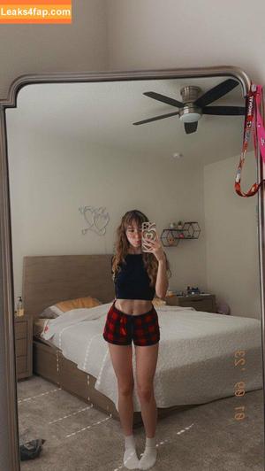 Catlyn Crespo photo #0213