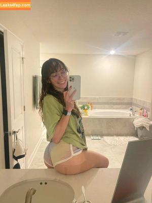 Catlyn Crespo photo #0273