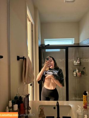Catlyn Crespo photo #0333