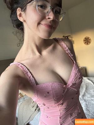 Catlyn Crespo photo #0487