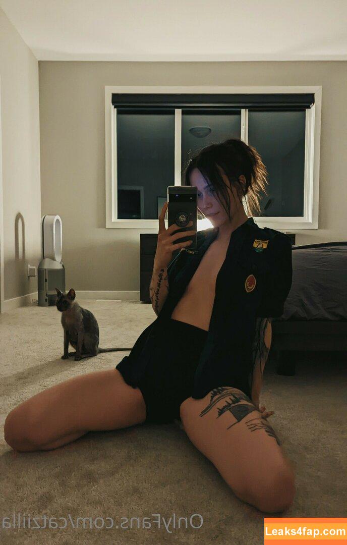 Catziilla / cptamaziing / thecatziilla leaked photo photo #0136