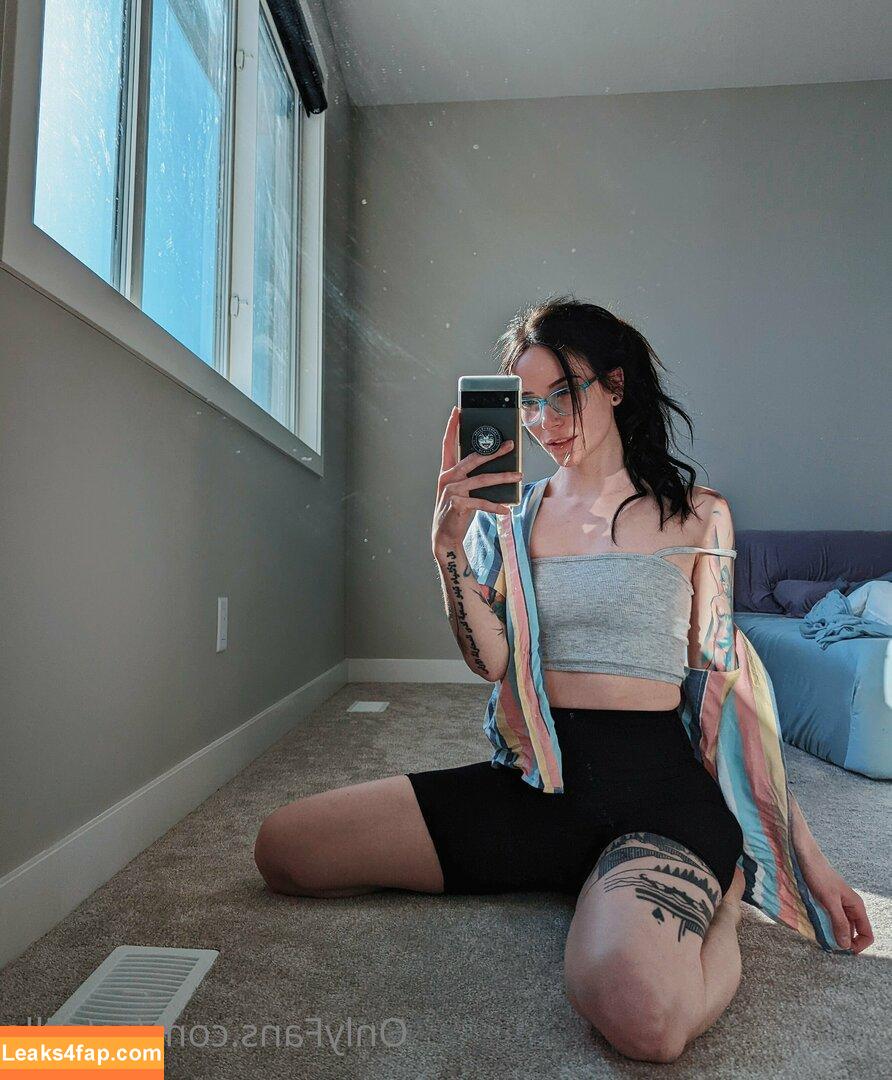 Catziilla / cptamaziing / thecatziilla leaked photo photo #0151