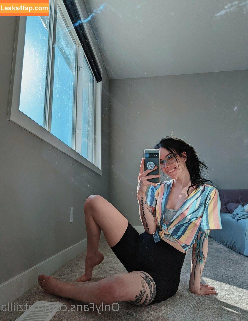 Catziilla / cptamaziing / thecatziilla leaked photo photo #0157