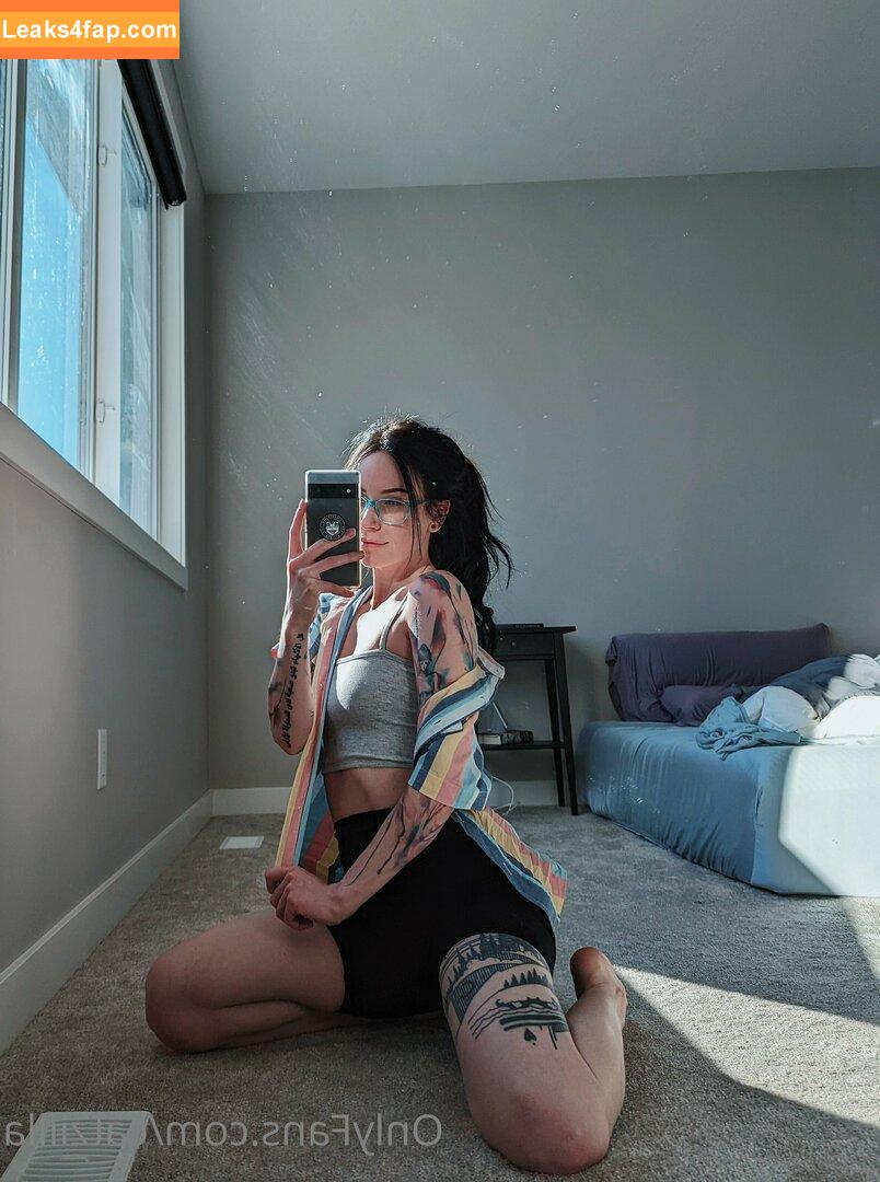 Catziilla / cptamaziing / thecatziilla leaked photo photo #0175