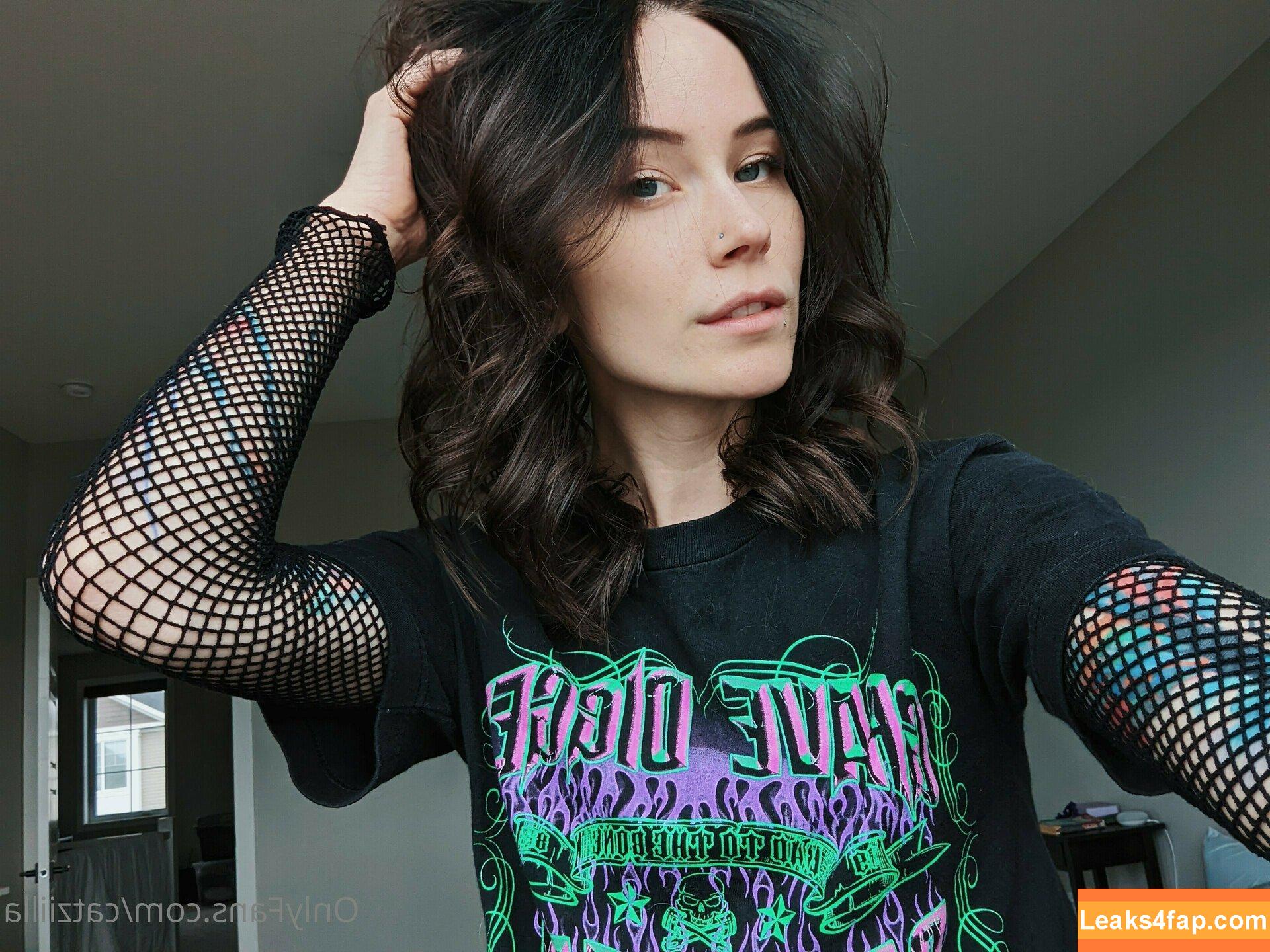 Catziilla / cptamaziing / thecatziilla leaked photo photo #0254